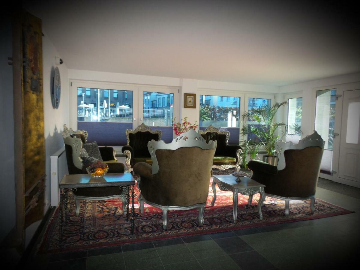 Erdgeschosswohnung Im Stadtzentrum Apartment